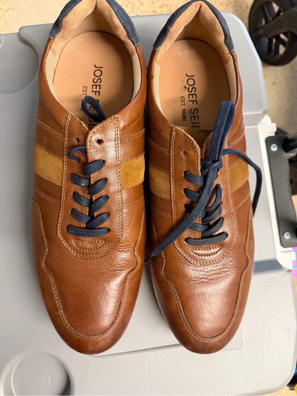 Josef Seibel Men's Tan Leather Athletic Sneakers with Navy Laces